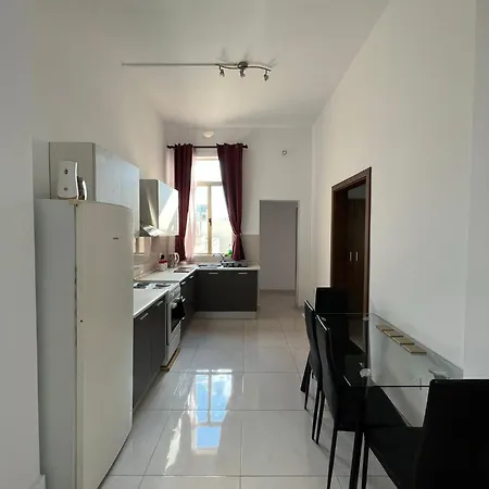 Alloggio in famiglia R1 Double With Private Bathroom Sliema