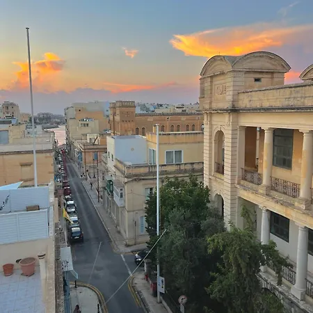 R1 Double With Private Bathroom * Sliema